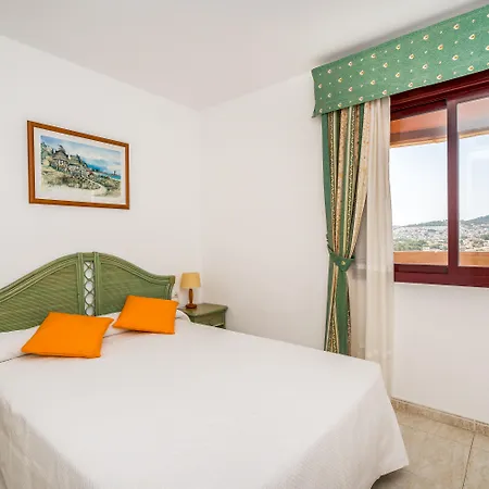 Ξενοδοχείο Coral 2*